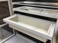 Wall closet
