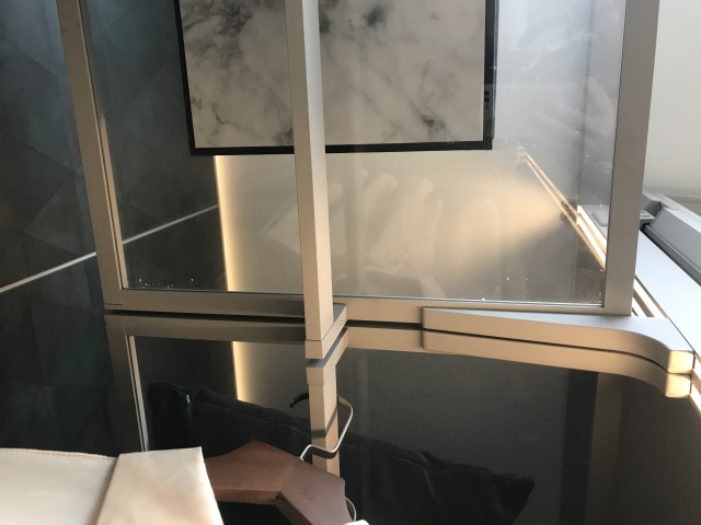 Wall closet