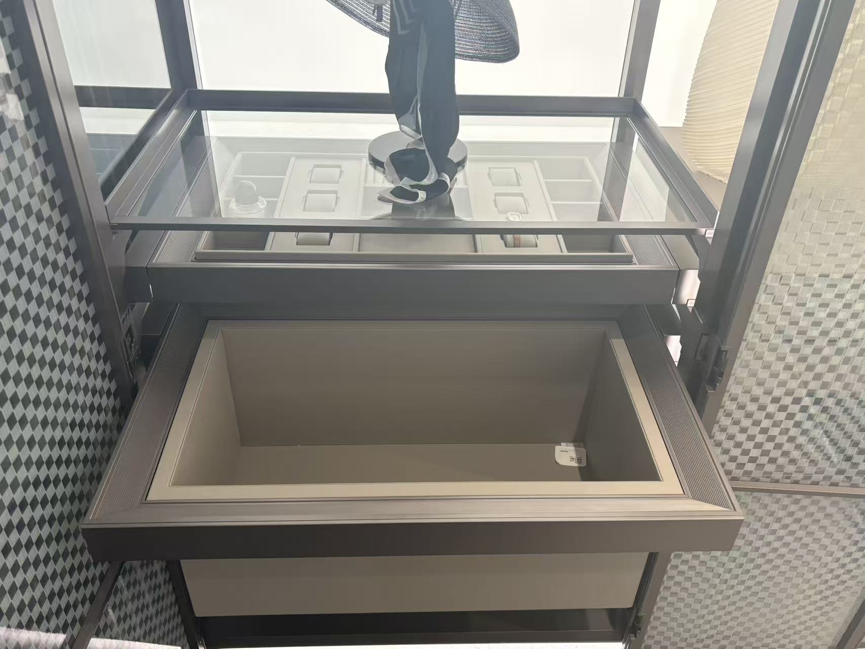 New walk in closet