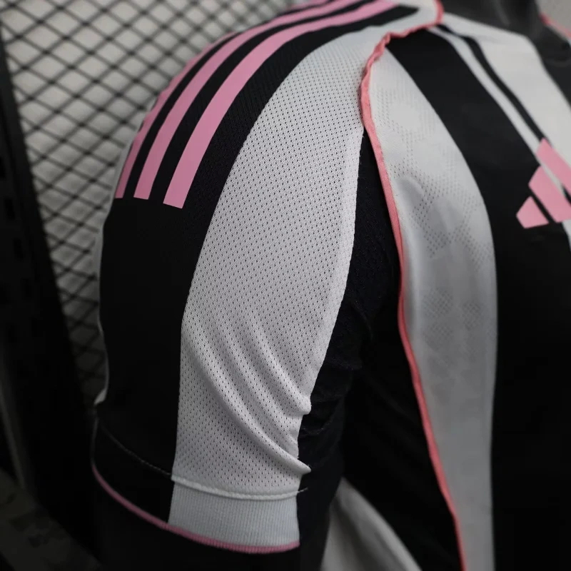 Juventus Home Football jersey( Player Version) 2025/2026 Size : S-2XL