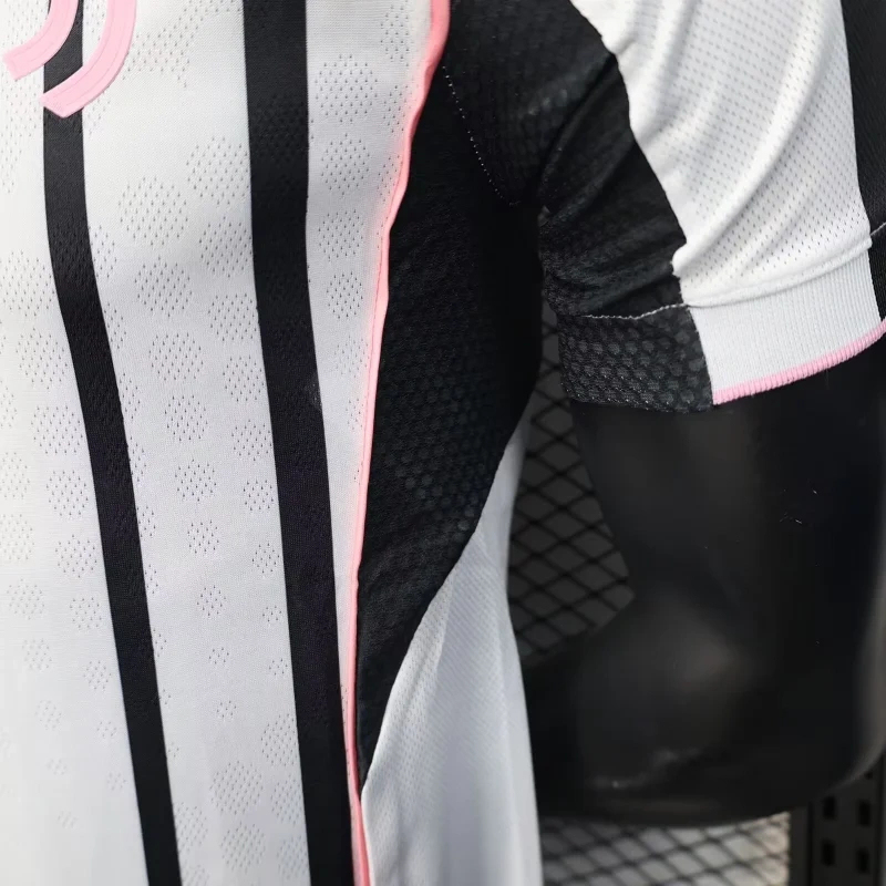 Juventus Home Football jersey( Player Version) 2025/2026 Size : S-2XL
