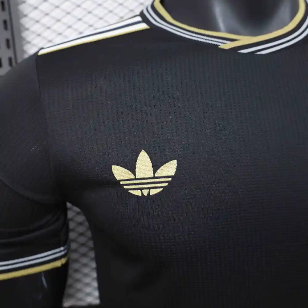 Juventus Special Edition Football Shirt Player Version 25-26