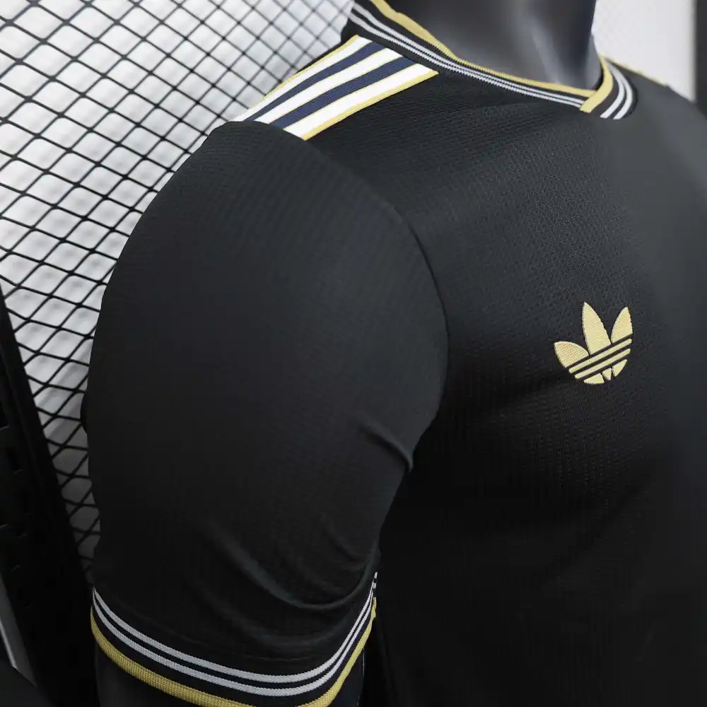 Juventus Special Edition Football Shirt Player Version 25-26