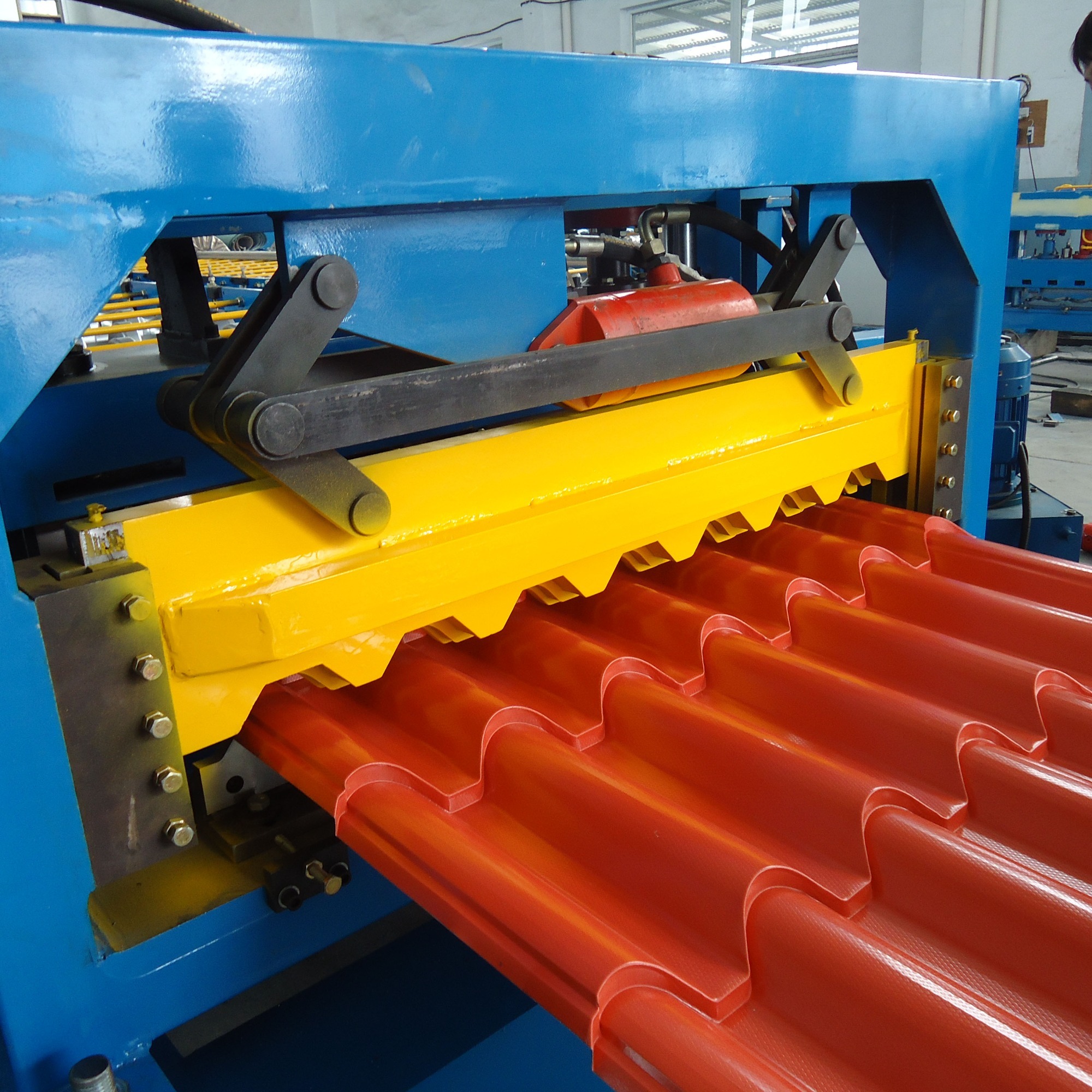 Roof Tile Roll Forming Machine