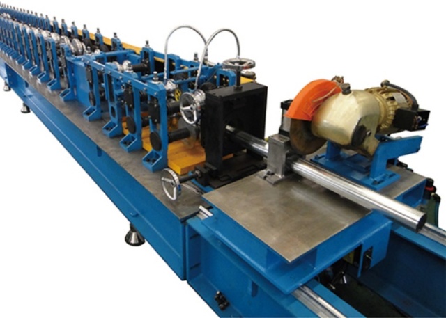 Round Downspout Roll Forming Machine