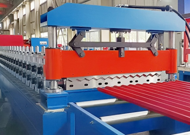 Corrugated Steel Roof Forming Machine