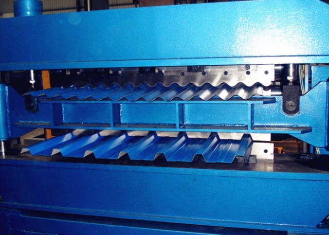 Double Layer Roof Forming Machine (corrugated+trapezoidal profile)