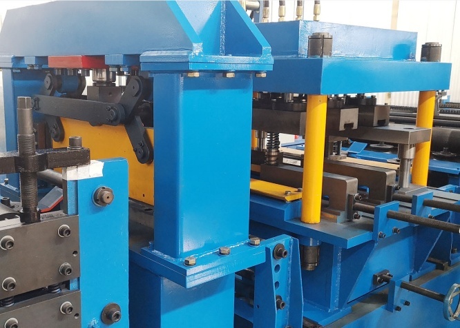 CZ Purlin Forming Machine-Pre Cutting