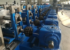 C Purlin Forming Machine-Gear Box Transmission