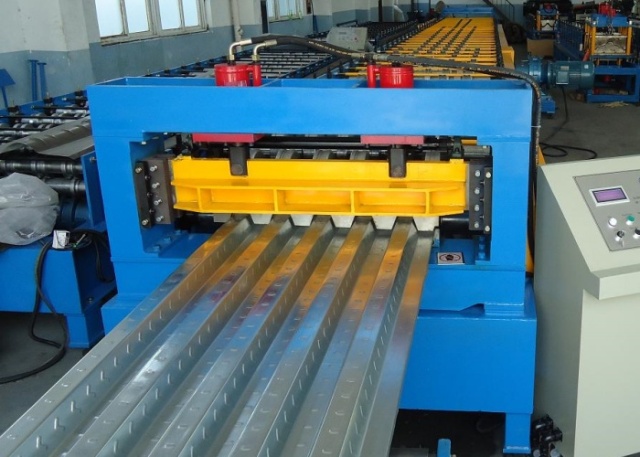 Floor Deck Forming Machine