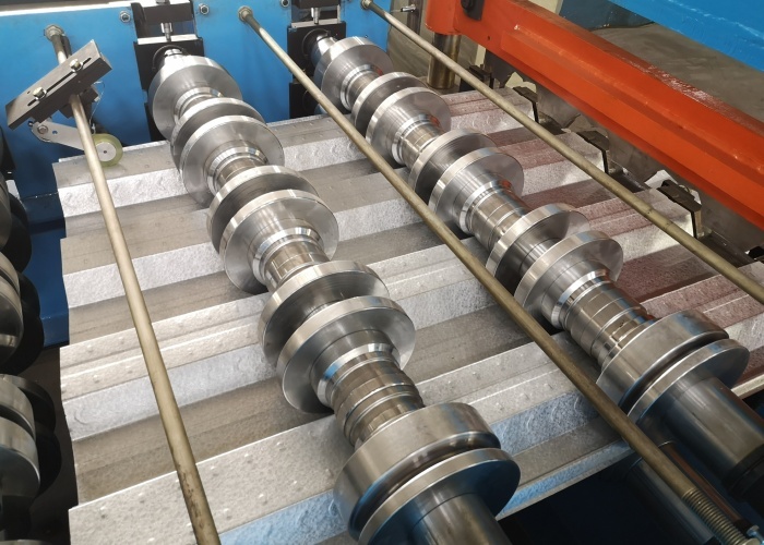 Construction Decking Forming Machine