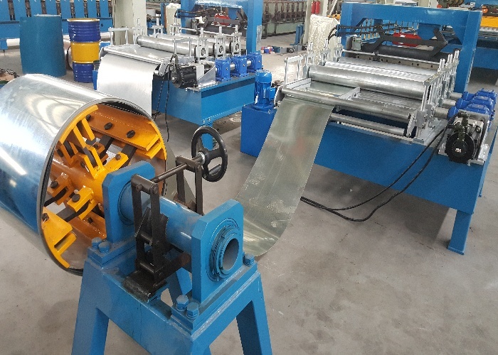 Cut to Length Machine with Stacker