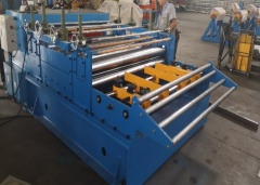Leveling & Cut to Length Machine