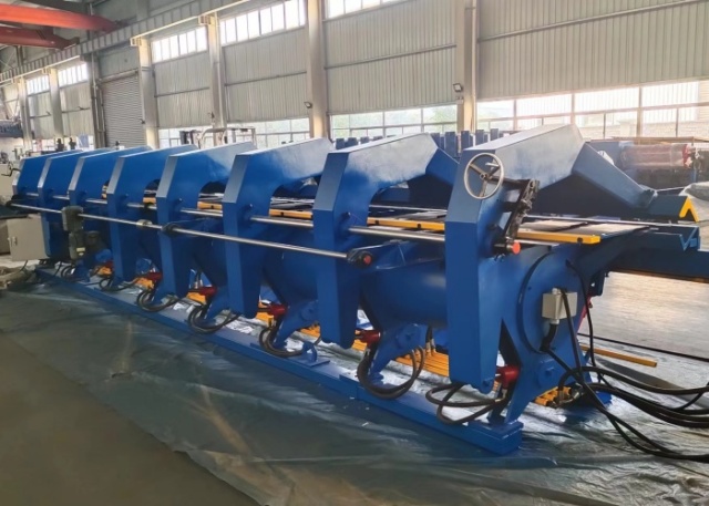 CNC Folding Machine