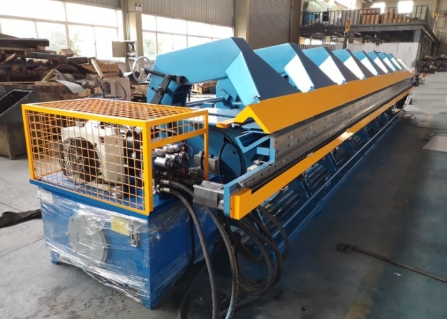 CNC Folding Machine