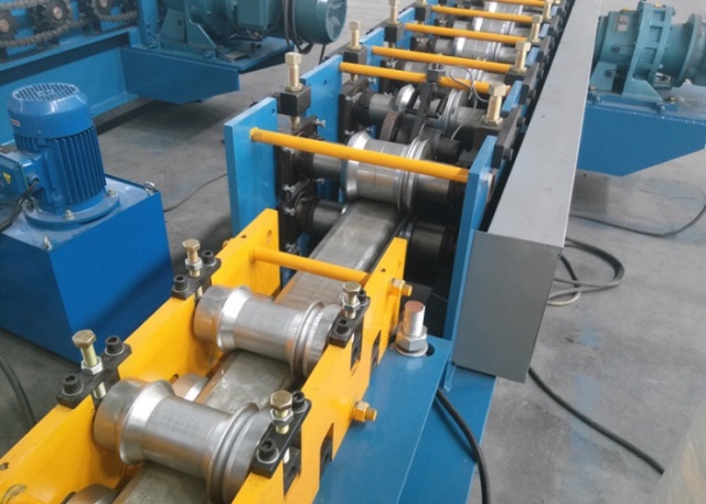 Roller Shutter Door Forming Machine