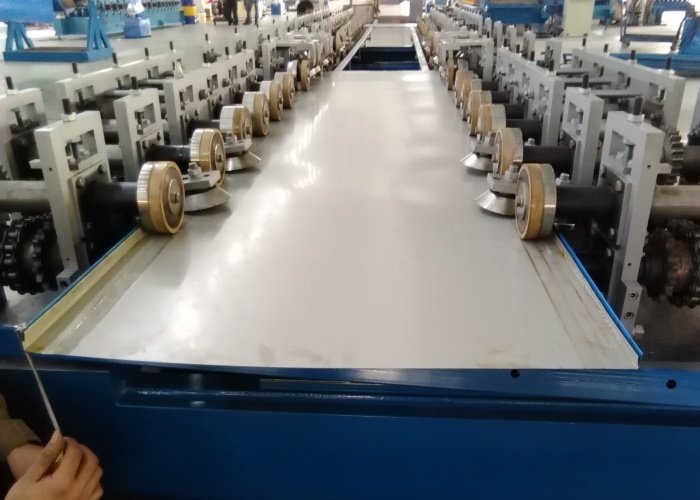 Garage Door Panel Roll Forming Machine
