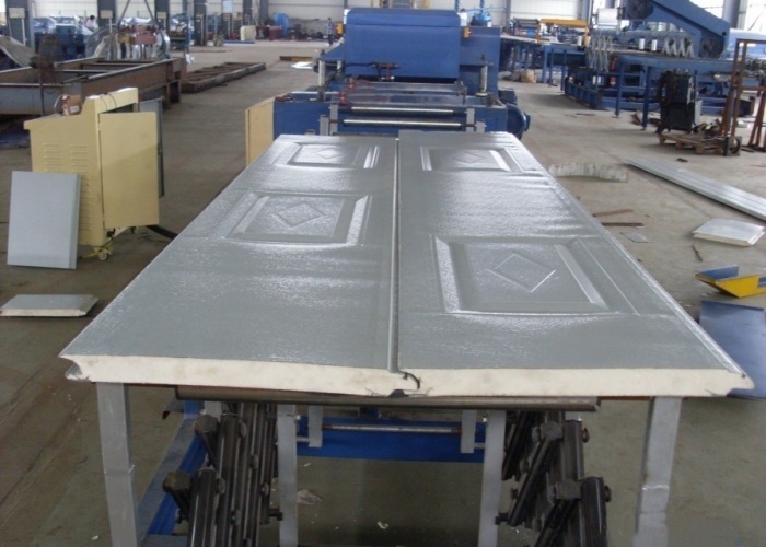 Garage Door Panel Roll Forming Machine