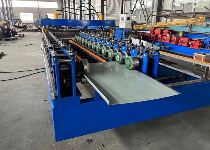 Garage Door Panel Roll Forming Machine