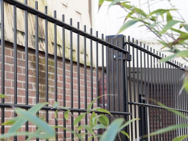 2D FENCE