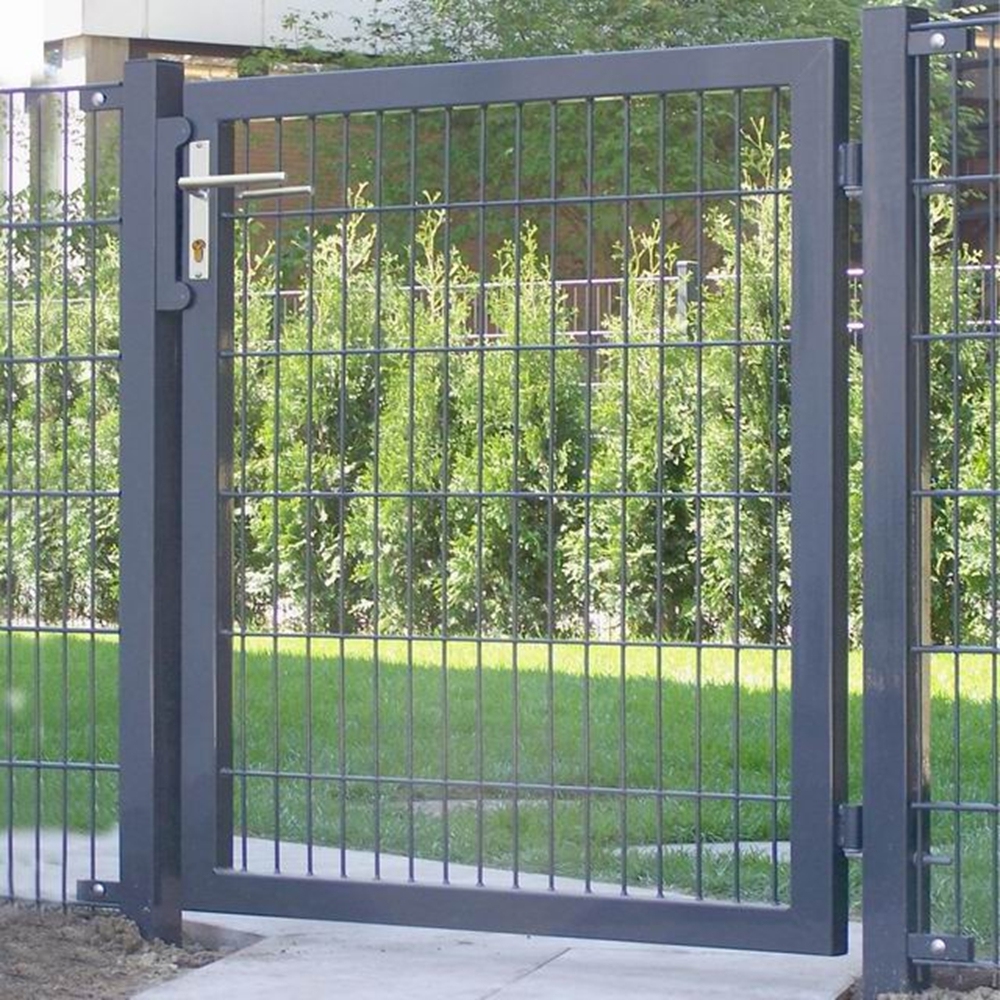 FENCE GATES