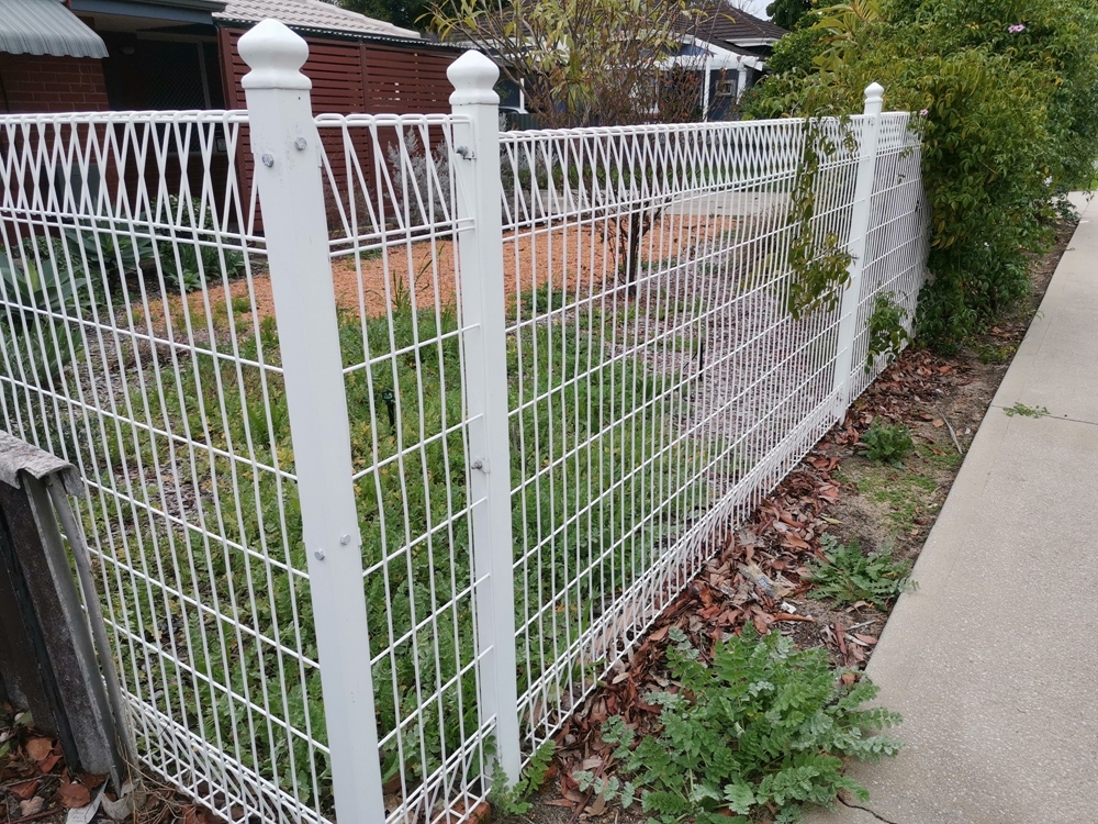 ROLL TOP FENCE(BRC FENCE)