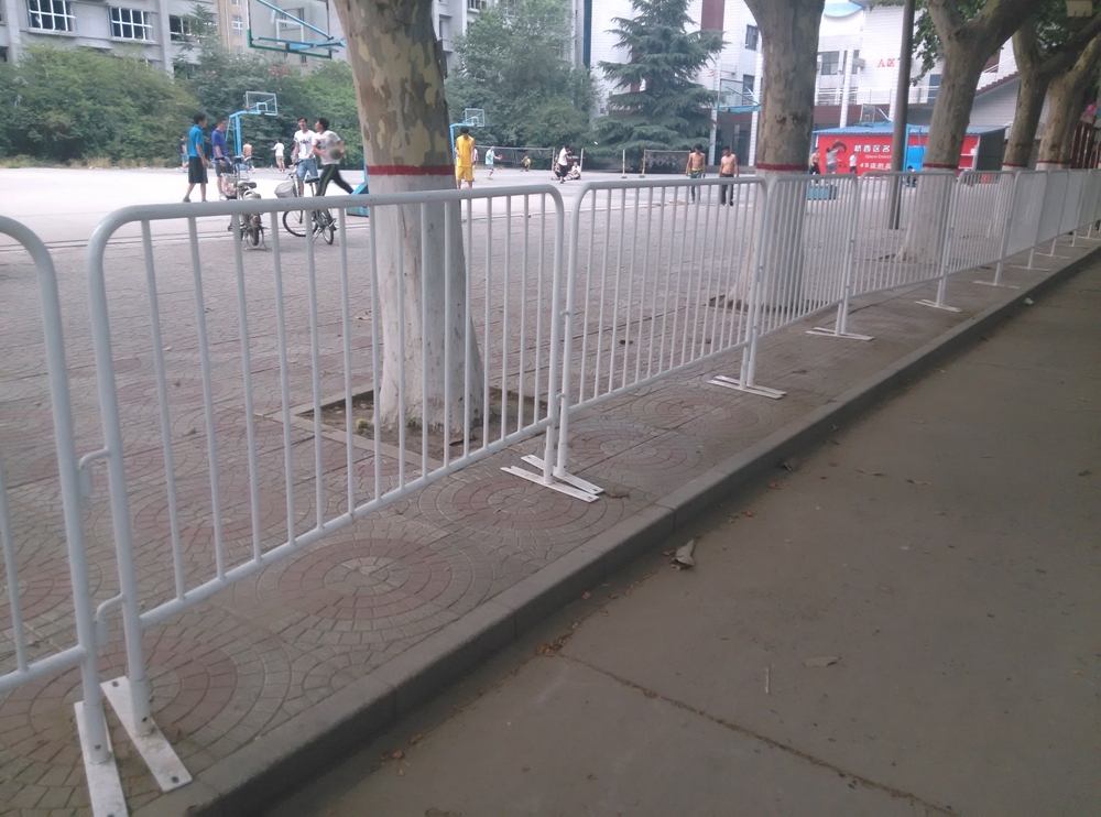 Crowed control Barriers