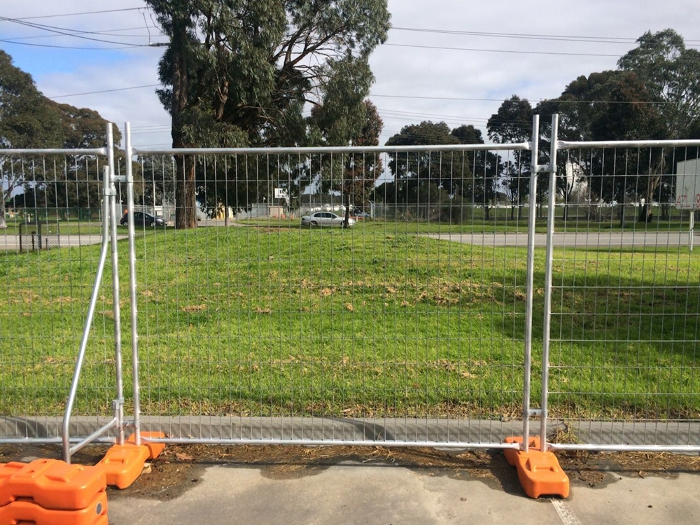 Temporary fence