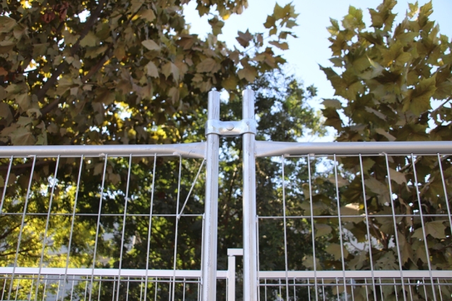 Temporary fence