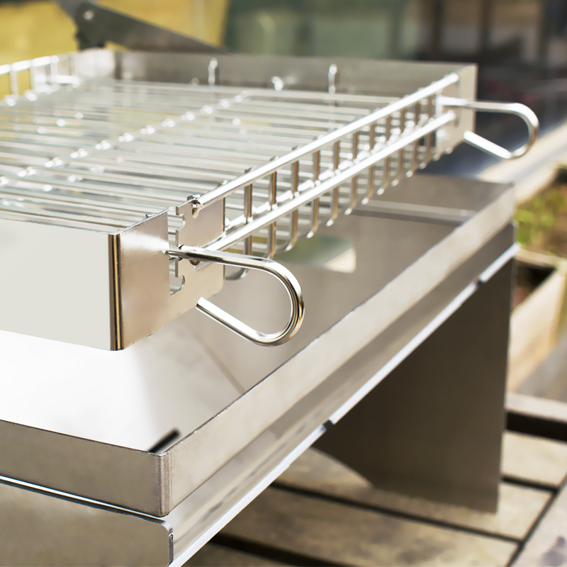 360° Rotating Charcoal Grills Stainless Steel Flipping Barbecue Grill Portable Smoker Grill with Foldable Legs for Camping Picnics Garden Beach Party