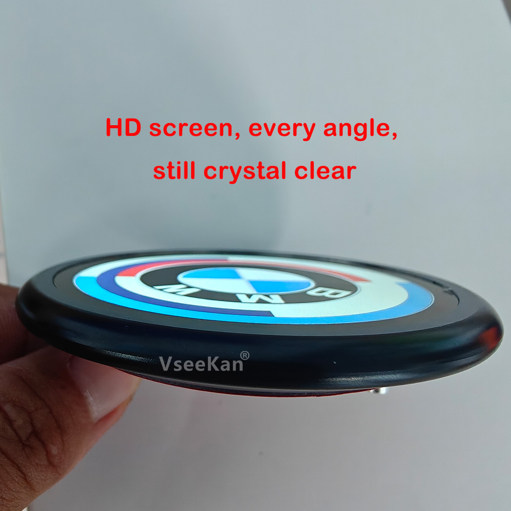 Animated light effect of BMW dynamic rear emblem
