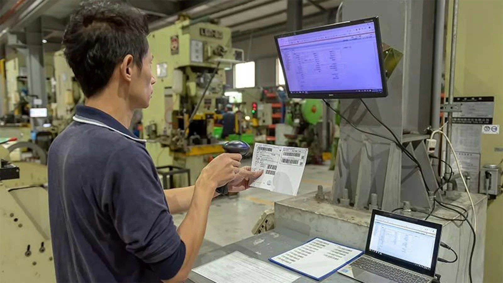 Gearbox functional inspection and run-in check