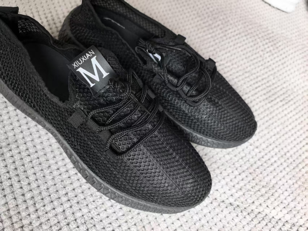 M Logo Large-Hole Mesh Casual Sneakers