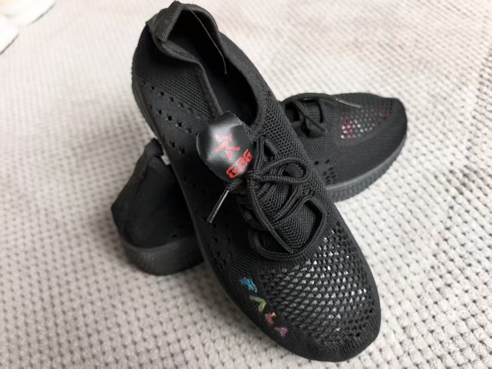 Colorful Letter Hollow-Out Knit Mesh Casual Shoes
