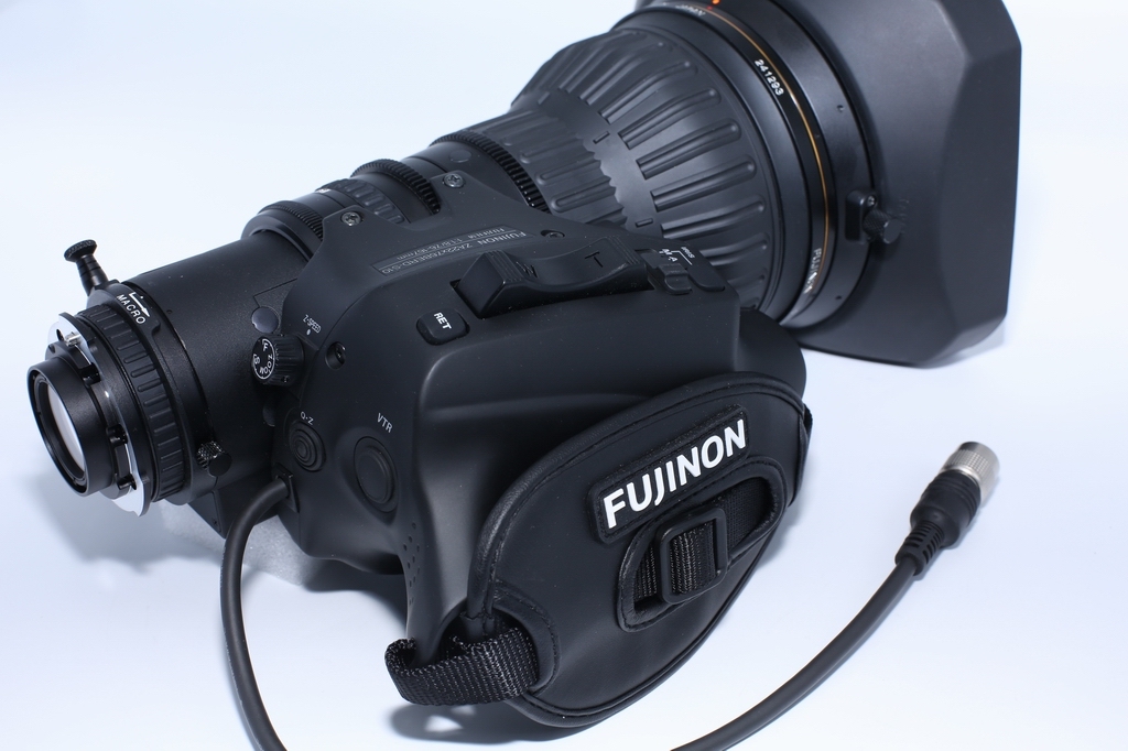 Fujinon ZA22X7.6BERD-S10 2/3" HD Select Series Zoom with 2x Extender & S10 Servo