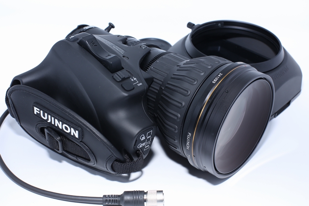 Fujinon ZA22X7.6BERD-S10 2/3" HD Select Series Zoom Lens with 2x Extender & S10 Servo