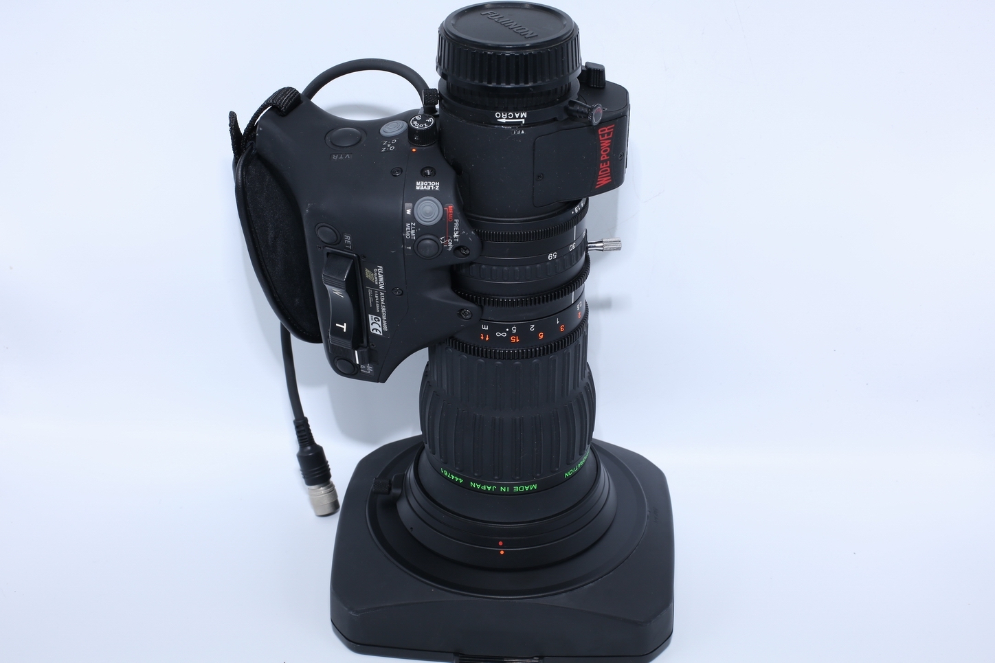 FUJINON A13X4.5BERM-M48B  Super wide angle  Broadcast lens,  B4 2/3" lens with 2x Extender