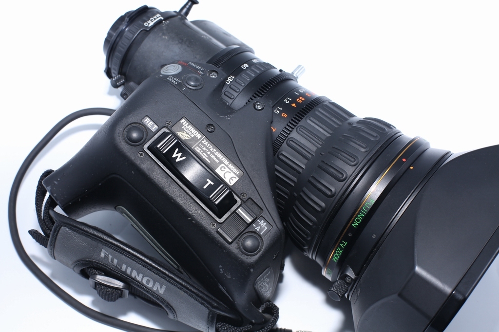 Fujinon ZA17x7.6BERM 2/3" 17x Standard ENG HD Lens with 2x Extender
