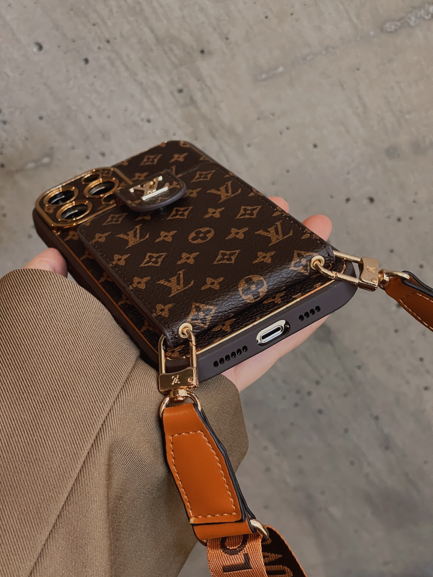 L series Phone case 3001/Accorion card holder(subject to the video)