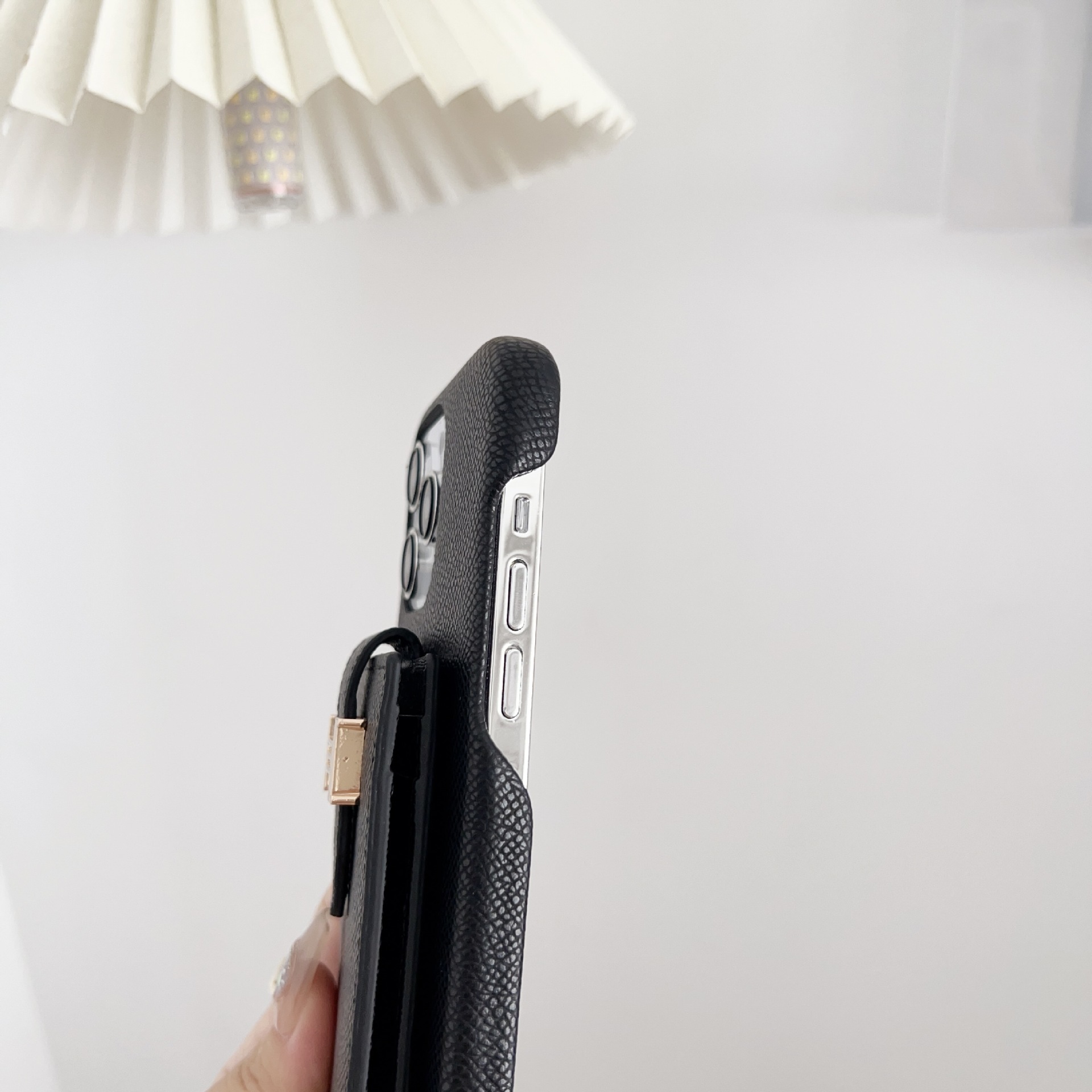 H series Phone case H001/Accorion card holder(subject to the video)