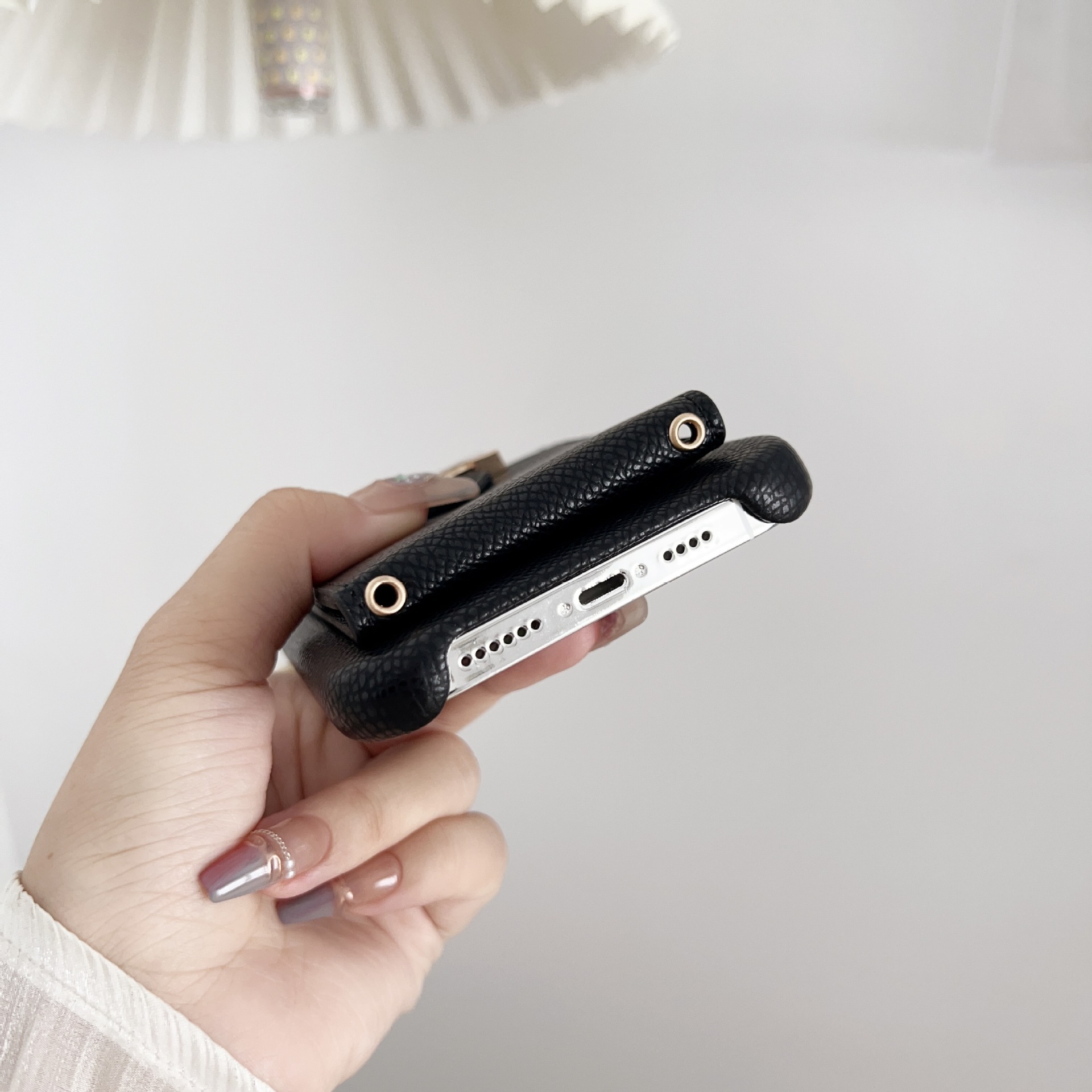 H series Phone case H001/Accorion card holder(subject to the video)