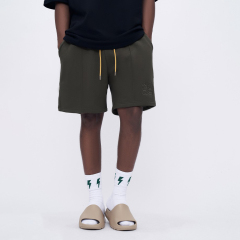 New spring and summer loose casual embroidered straight shorts for men