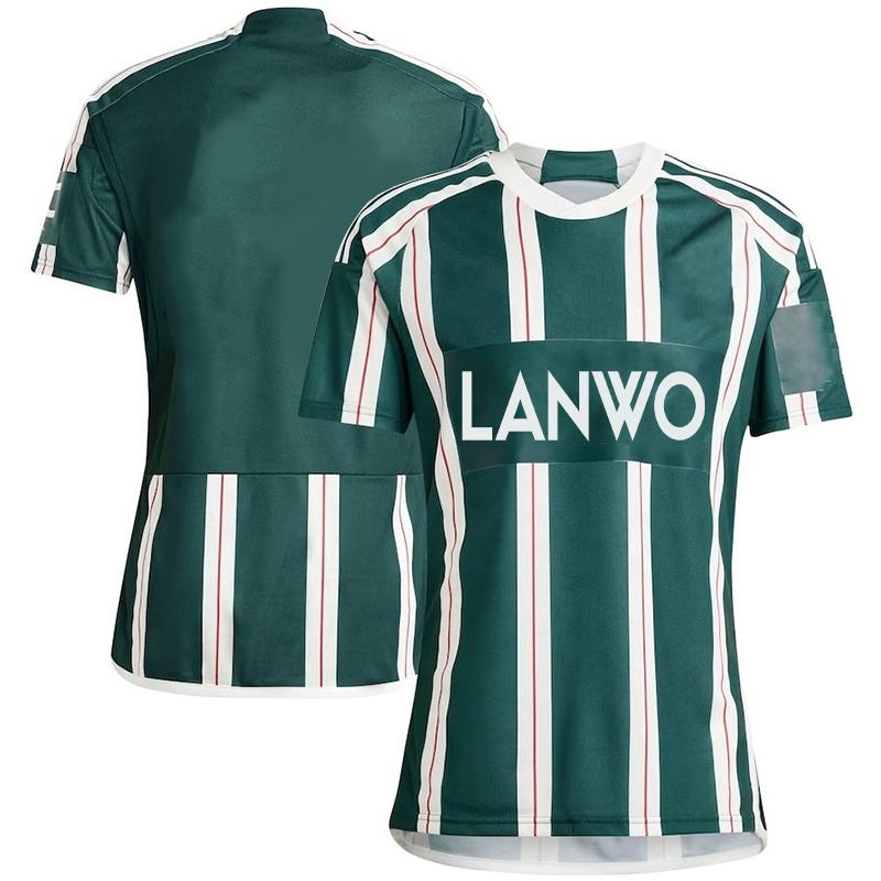 Top Thailand Quality New Club Men'S Soccer Uniform Team Football Shirt