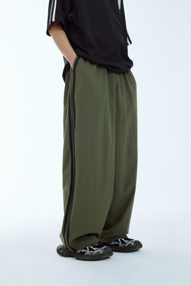 Custom Logo Streetwear Pants Polyester Stitching Loose Elastic Waistband Sweatpants Men'S Trousers Nylon Track Pants