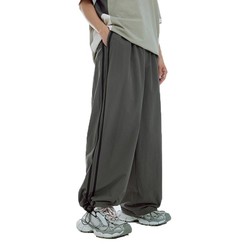 Custom Logo Streetwear Pants Polyester Stitching Loose Elastic Waistband Sweatpants Men'S Trousers Nylon Track Pants