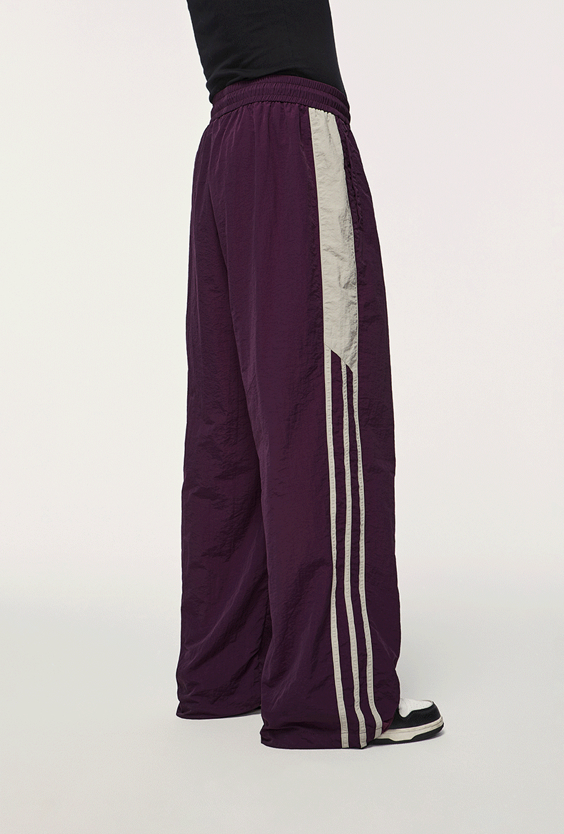 Custom Wide Leg Baggy Nylon Pants Manufacturer Side Striped Nylon Pants Stacked Oversized Loose Jogger Nylon Track Pants Men