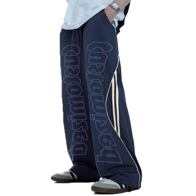 High Quality Custom Loose Causal Black Stacked Nylon Track Pants Streetwear Trousers Custom Elastic Waistband Nylon Track Pants