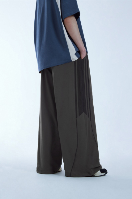 Streetwear Custom Suit Trouser Pants Knee Pleat Cutting Wide Leg Mens Suits