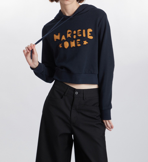 2024 Europe and the United States autumn hooded applique embroidery short crop hot girls hoodie women all the fashion brand