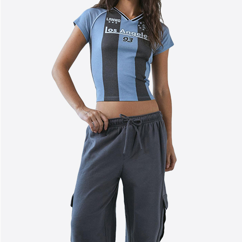 Europe and The United States Women's Fashion New Graphic V-Neck T-Shirt